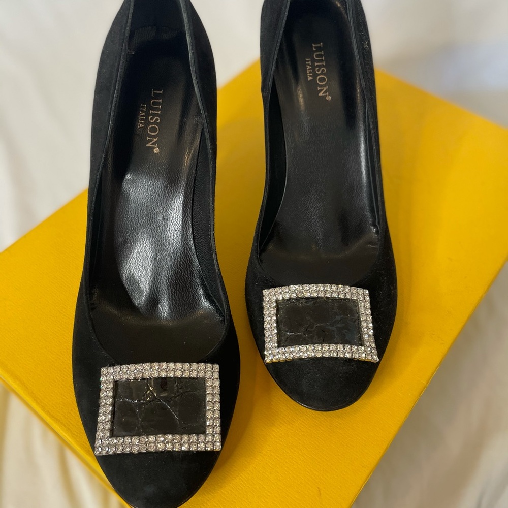 Manolo inspired pumps - very Sex and The City ❤️